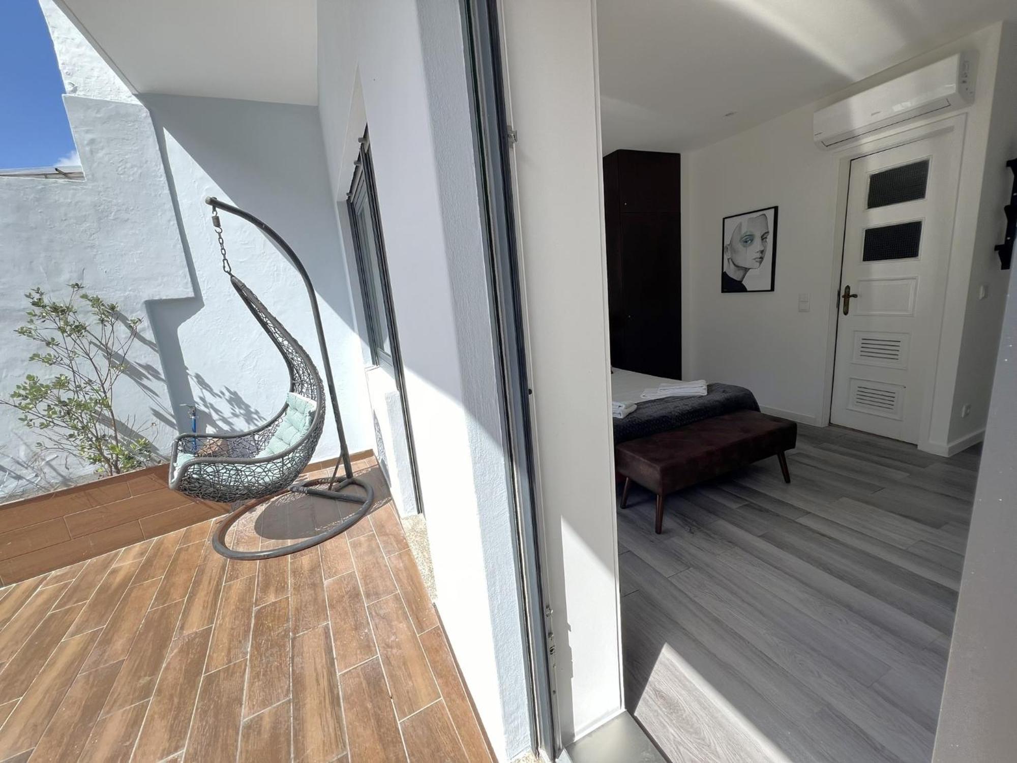 Almada Studios & Suites Porto Buitenkant foto